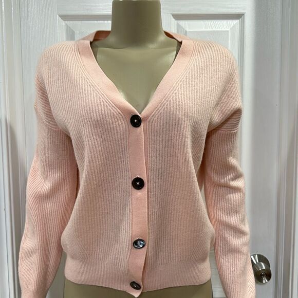 PURE COLLECTION RIBBED V-NECK CARDIGAN. PEACH SORBET - Picture 2 of 8